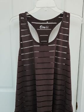 Zyia Razorback Stripped Top